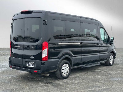 2023 Ford Transit Passenger Wagon XLT