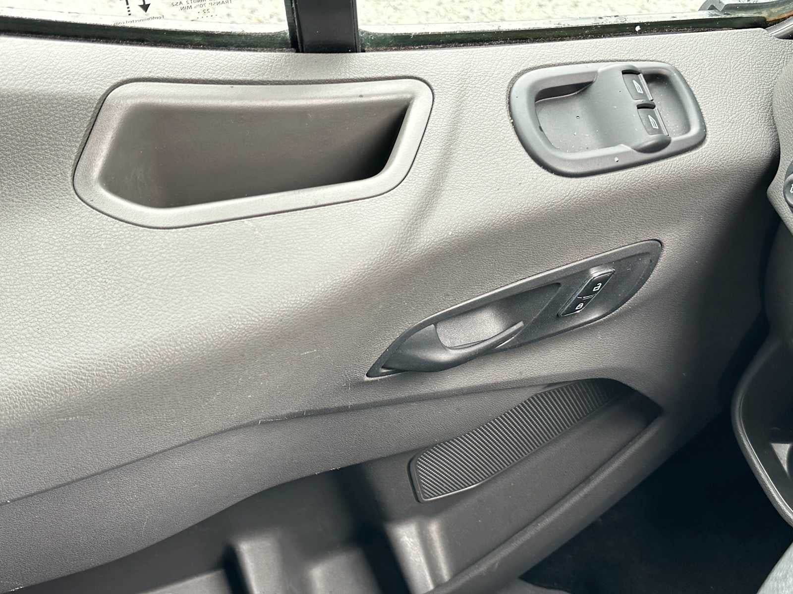 2023 Ford Transit Passenger Wagon XLT