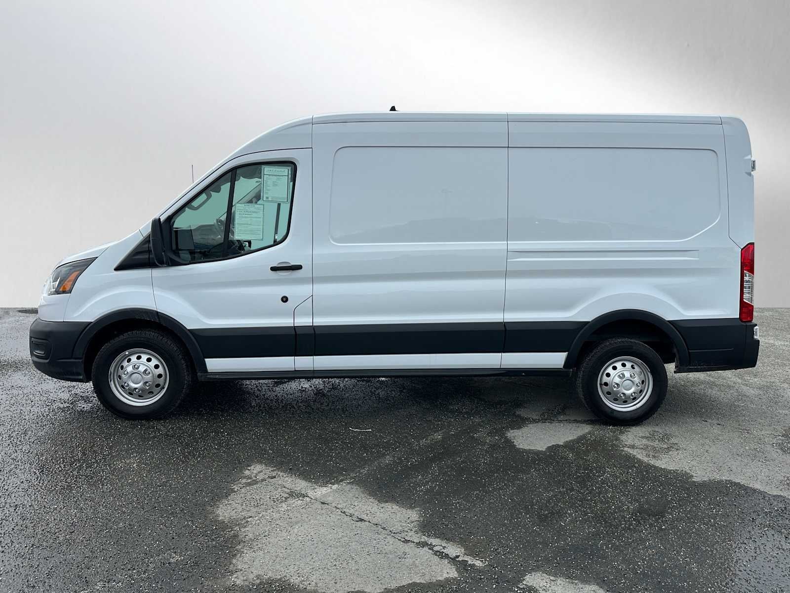 2023 Ford Transit Cargo Van Base