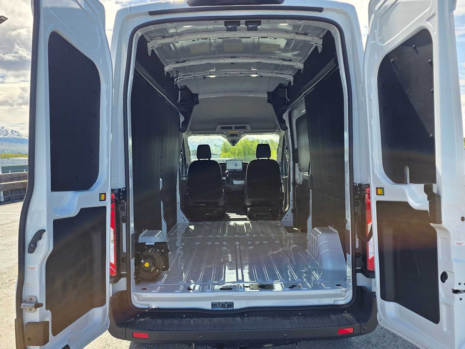 2026 Ford Transit Cargo Van Base