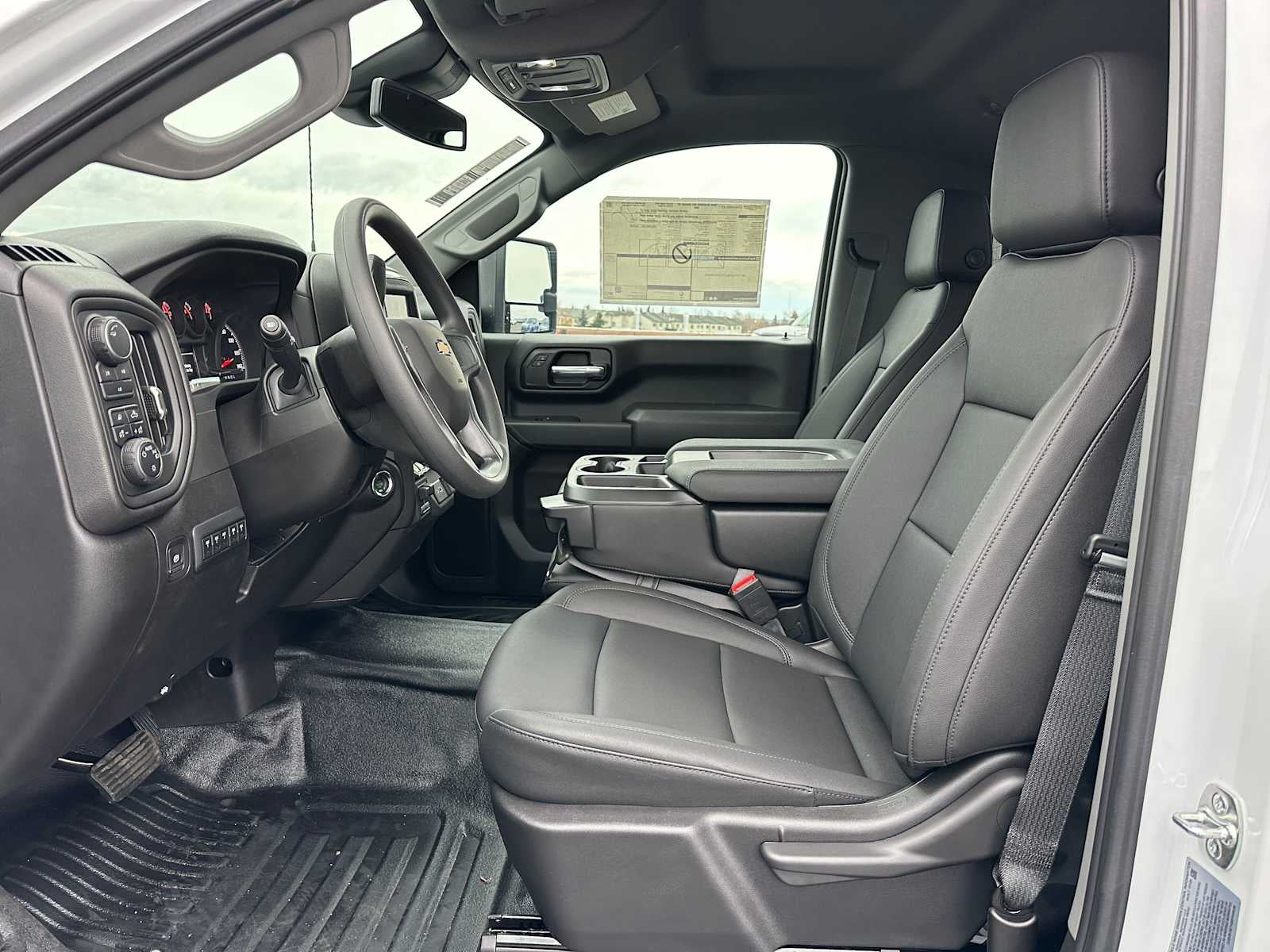 2025 Chevrolet Silverado 3500HD Work Truck