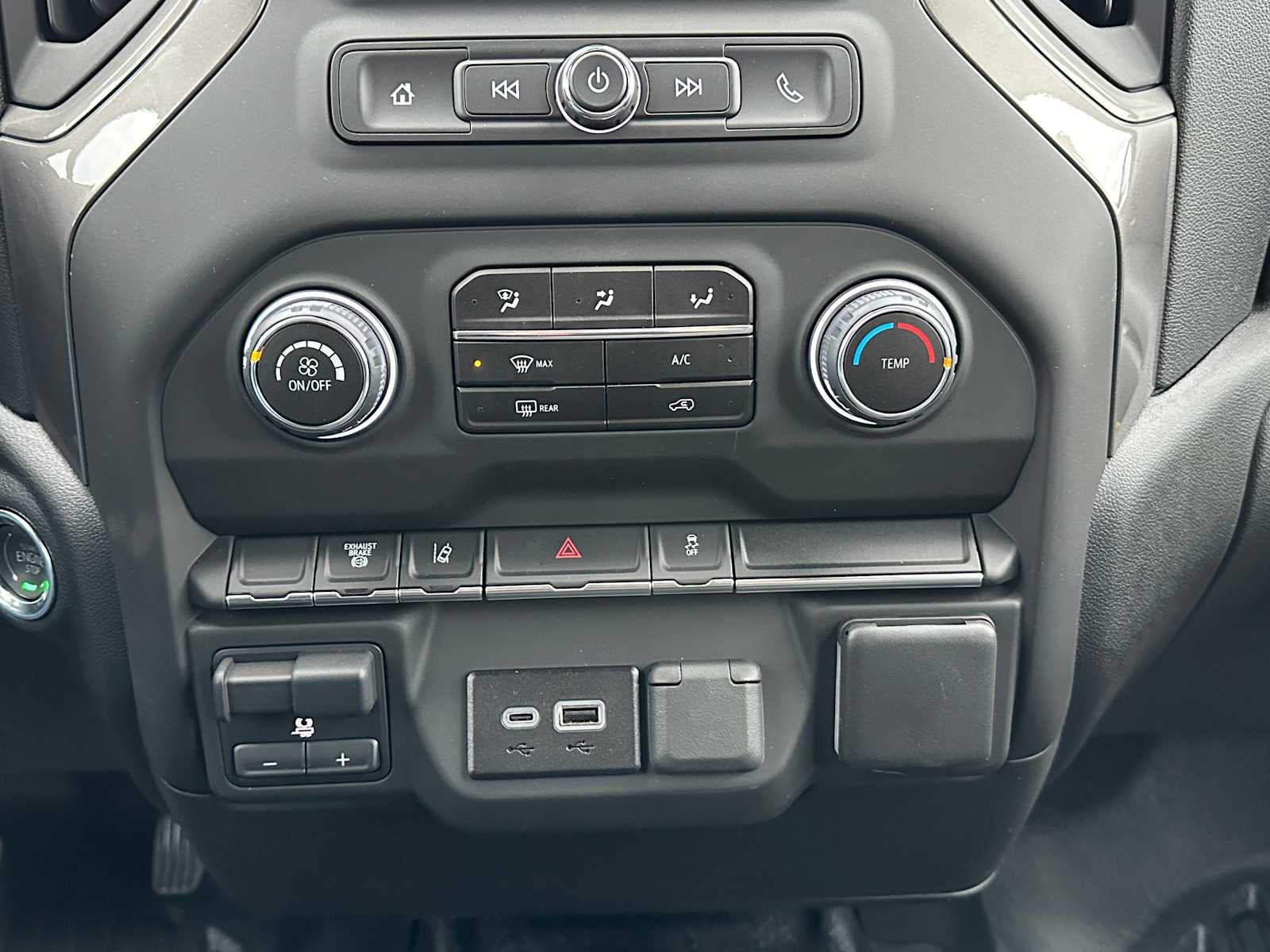 2025 Chevrolet Silverado 3500HD Work Truck