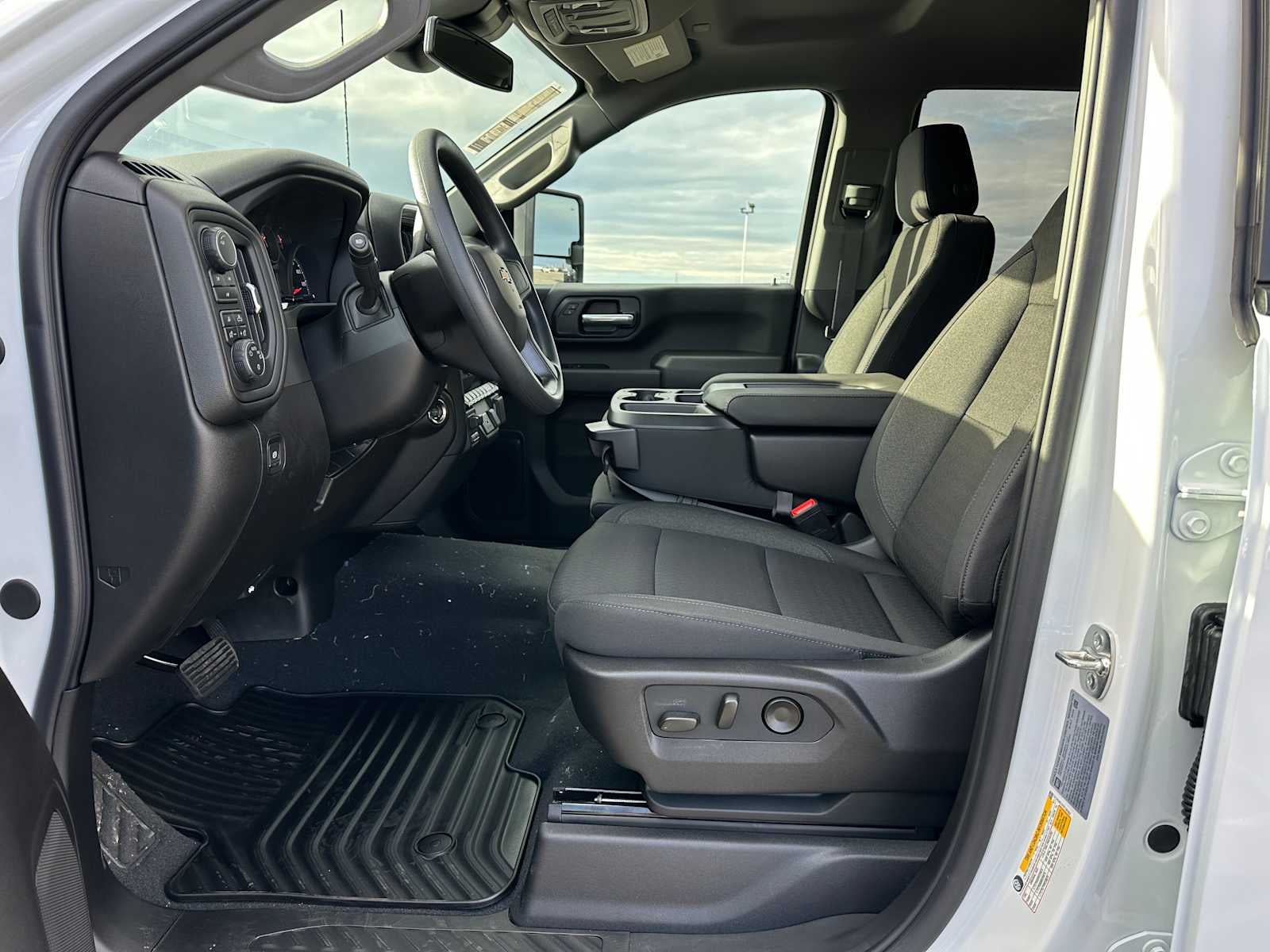 2026 Chevrolet Silverado 2500HD Custom