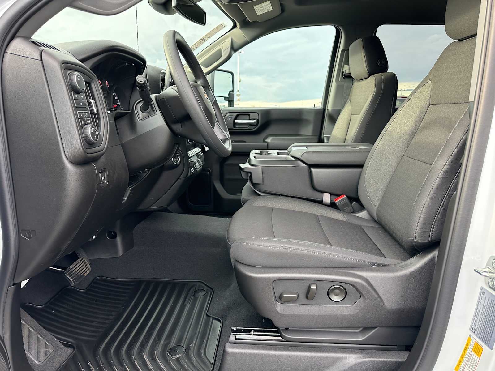2026 Chevrolet Silverado 2500HD Custom