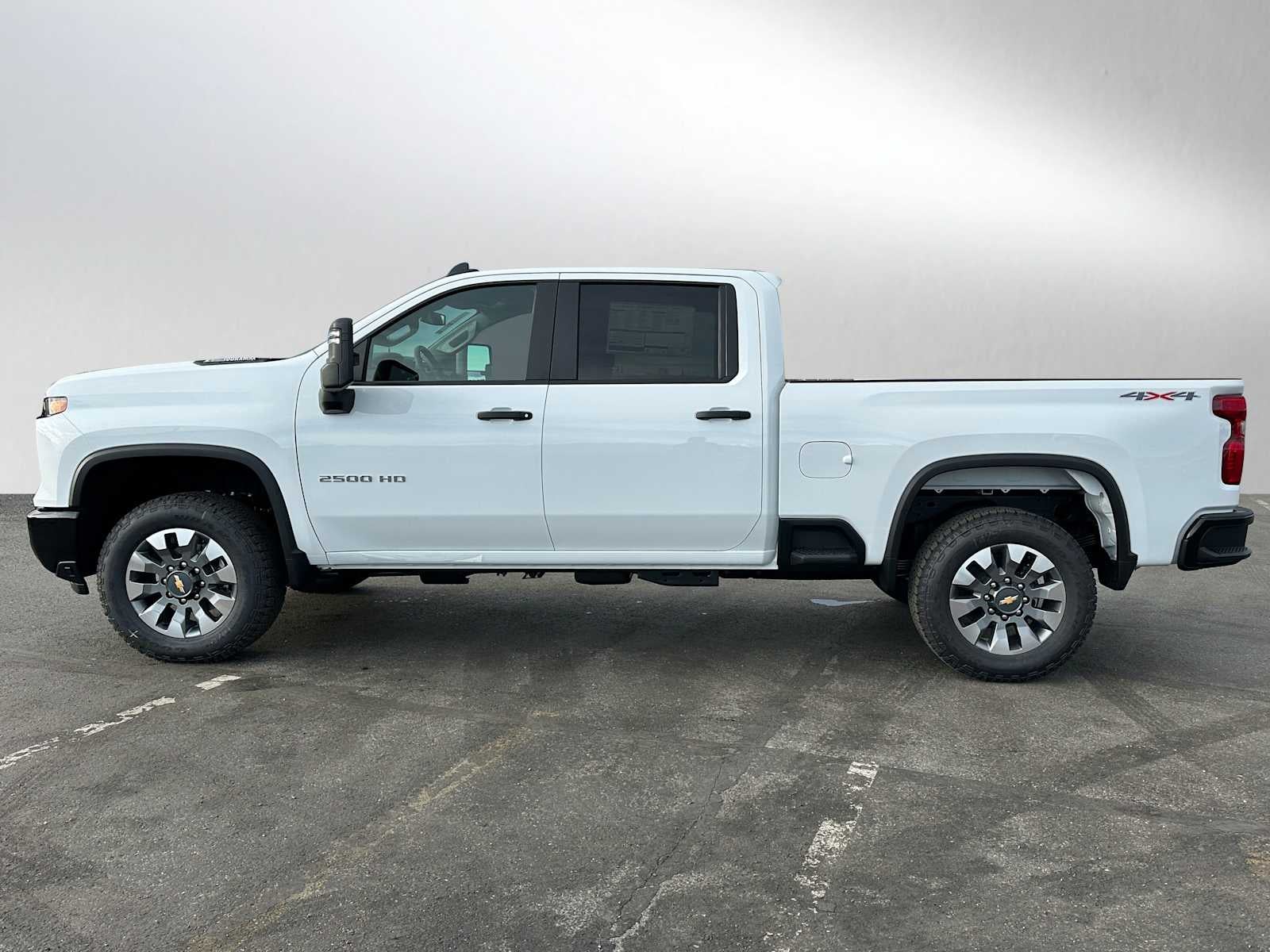 2026 Chevrolet Silverado 2500HD Custom
