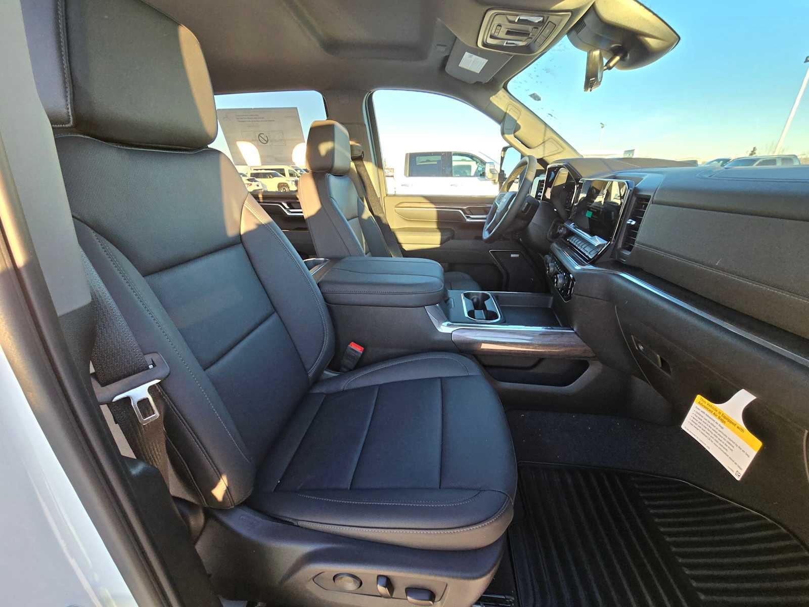 2025 Chevrolet Silverado 3500HD LTZ