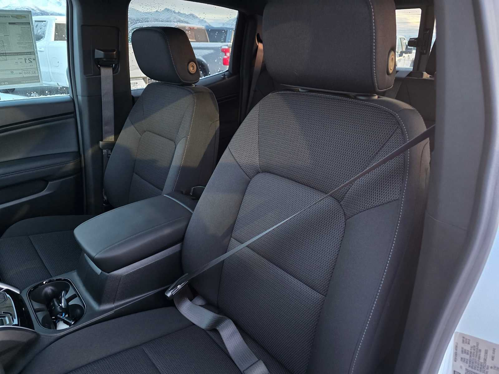 2024 Chevrolet Colorado 2WD LT