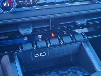 2024 Chevrolet Colorado 2WD LT