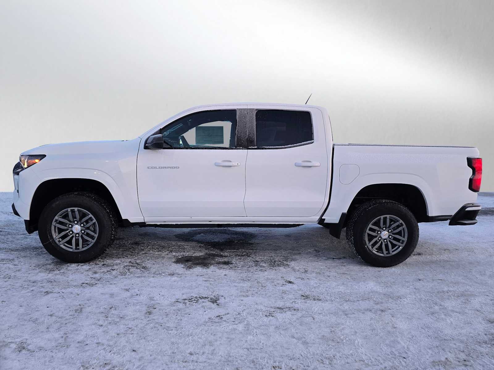 2024 Chevrolet Colorado 2WD LT