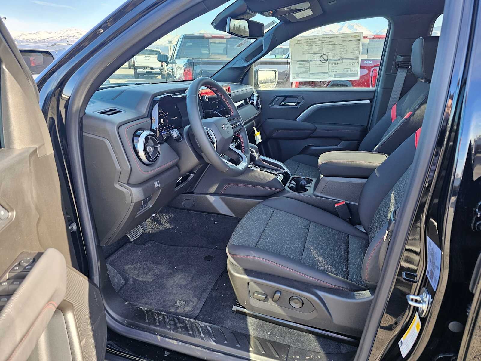 2025 Chevrolet Colorado 4WD Z71