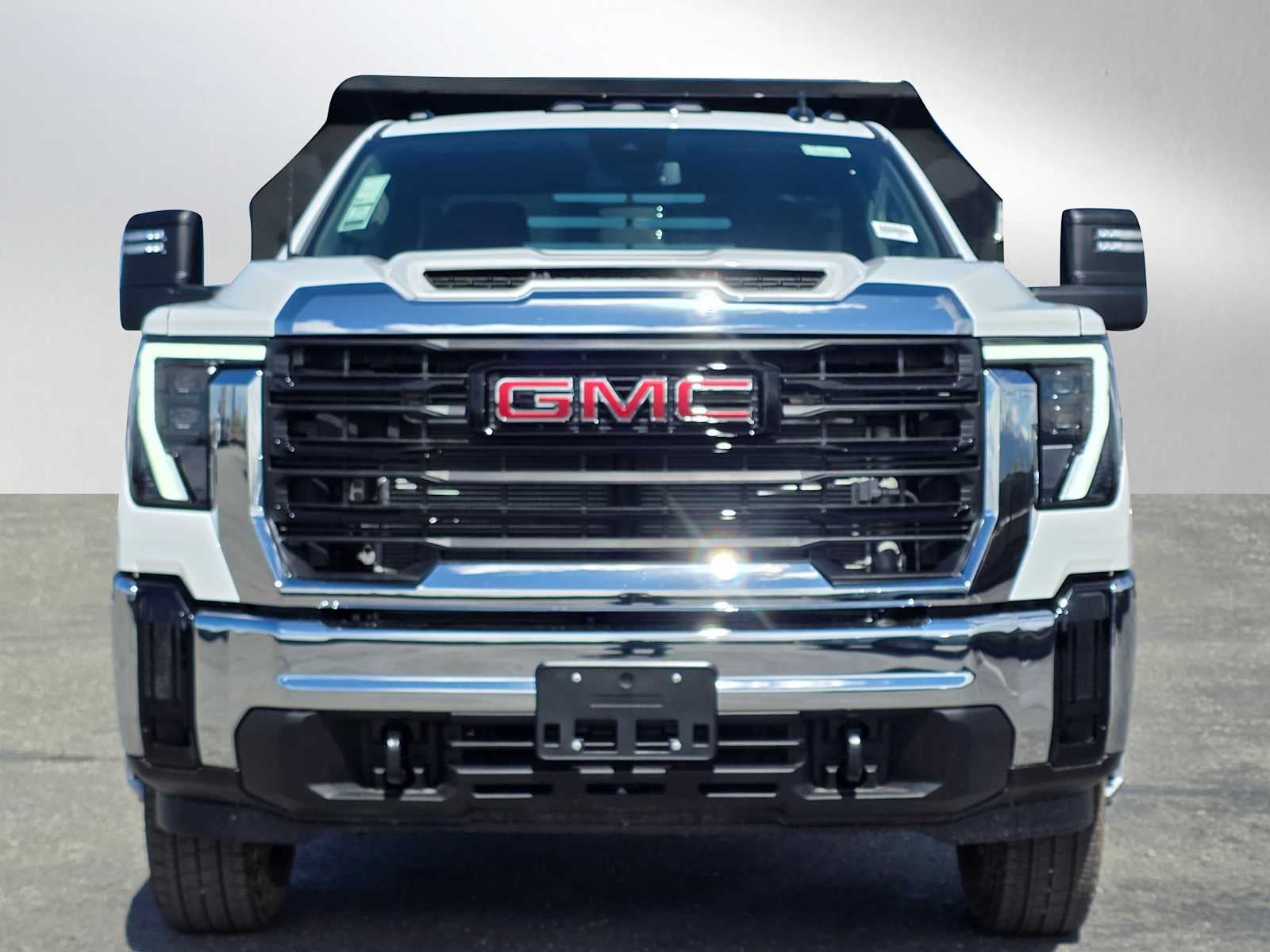 2026 GMC Sierra 3500HD Pro