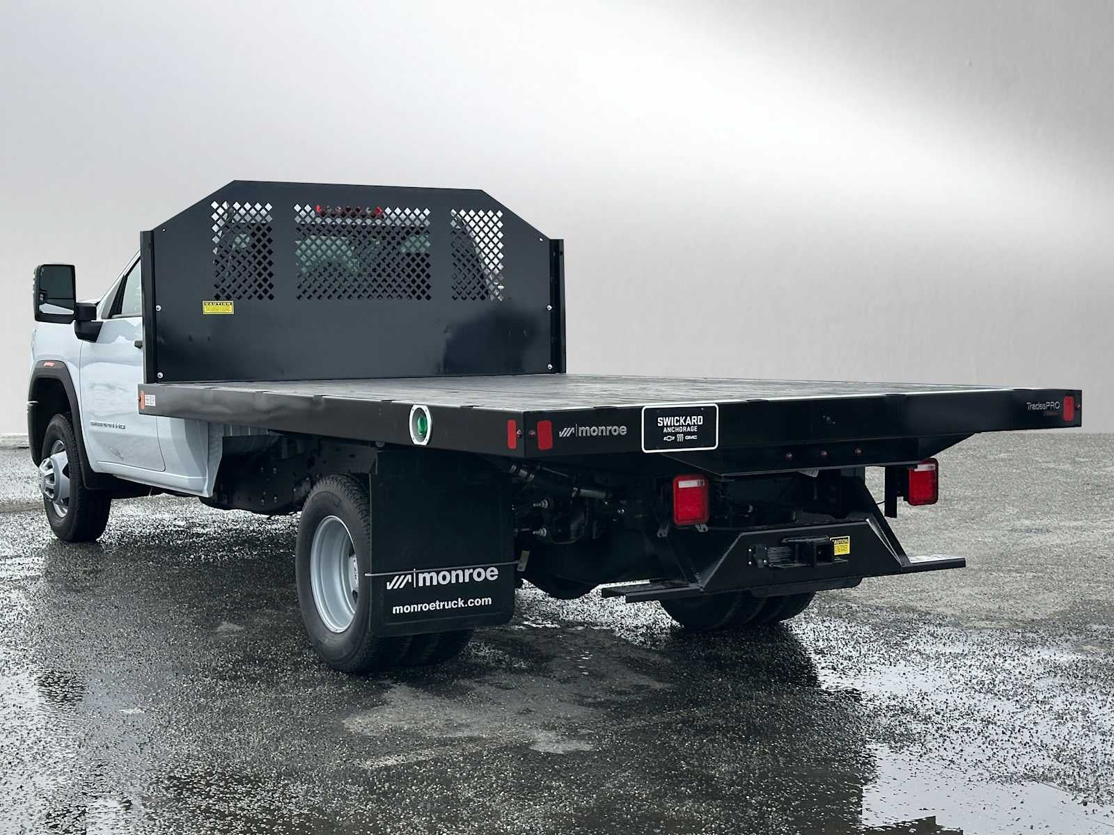 2026 GMC Sierra 3500HD Pro