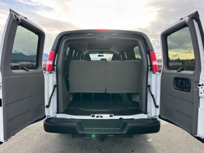 2025 GMC Savana LS