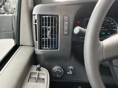 2025 GMC Savana LS