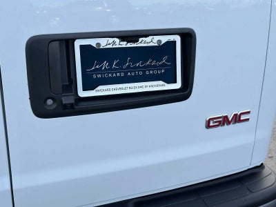 2025 GMC Savana LT