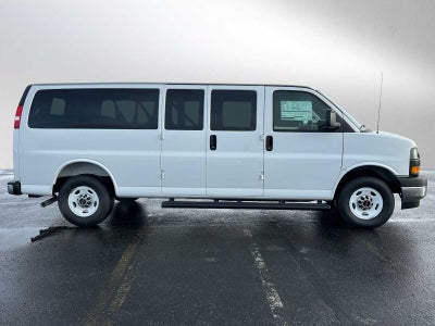 2025 GMC Savana LT