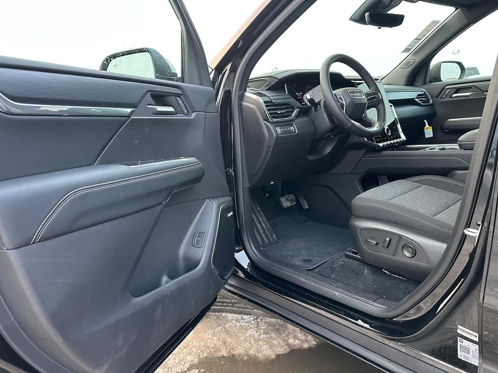 2026 GMC Acadia AWD Elevation