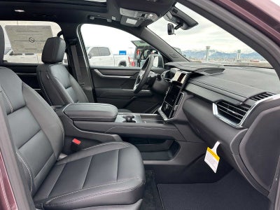 2026 GMC Acadia AWD Elevation