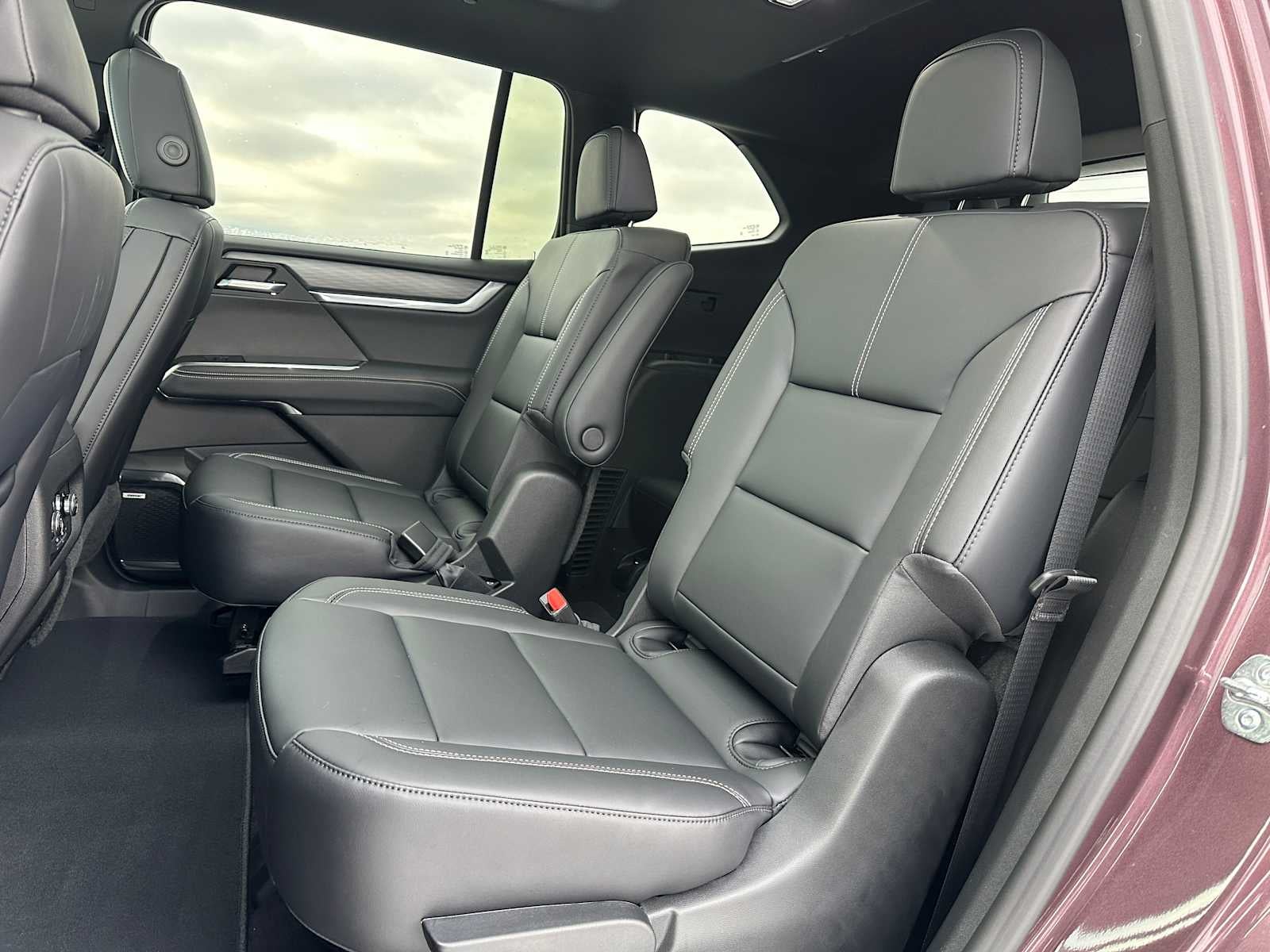 2026 GMC Acadia AWD Elevation