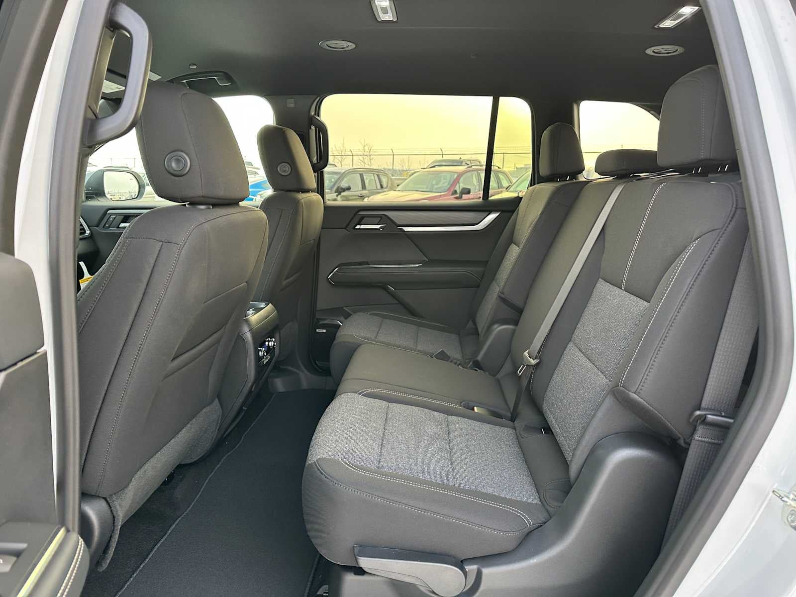 2026 GMC Acadia AWD Elevation