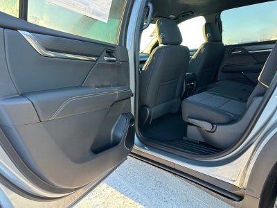 2026 GMC Acadia AWD Elevation