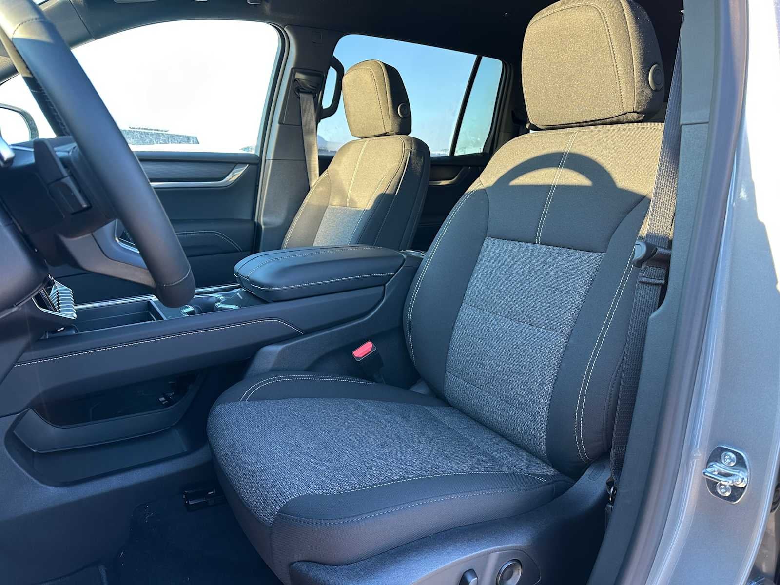 2026 GMC Acadia AWD Elevation