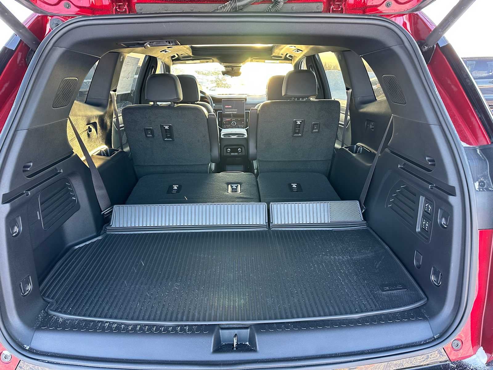 2026 GMC Acadia AWD Denali