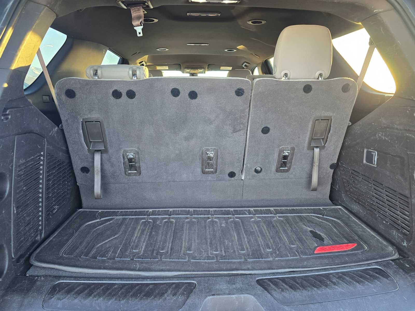 2022 GMC Yukon SLE