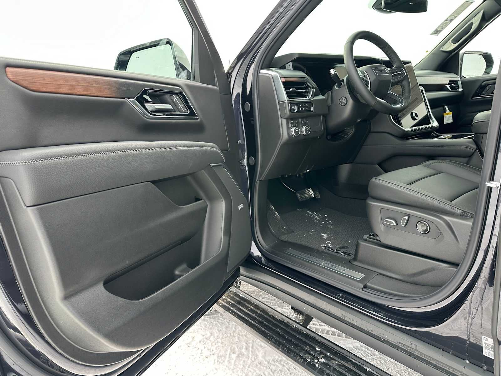 2026 GMC Yukon XL Denali Denali