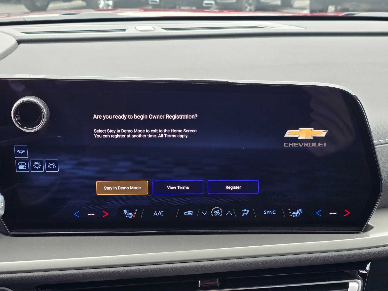 2024 Chevrolet Traverse FWD LT