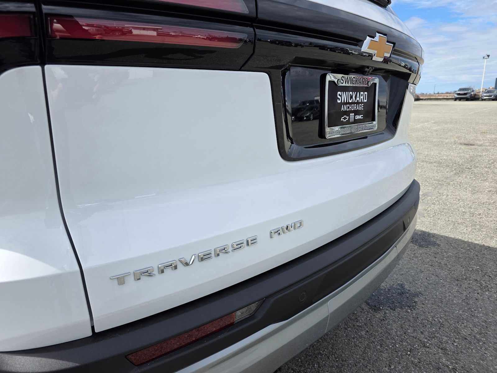 2026 Chevrolet Traverse AWD LT