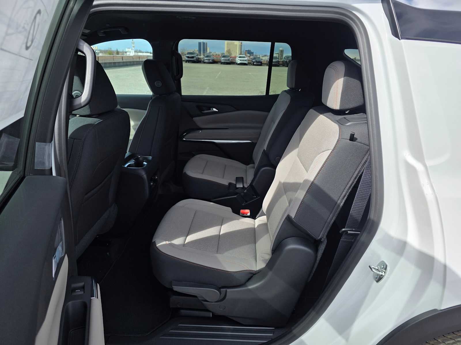 2026 Chevrolet Traverse AWD LT