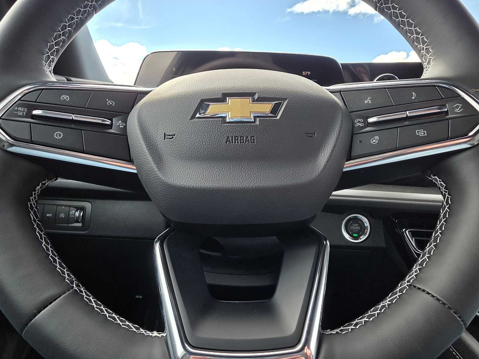 2026 Chevrolet Traverse AWD LT