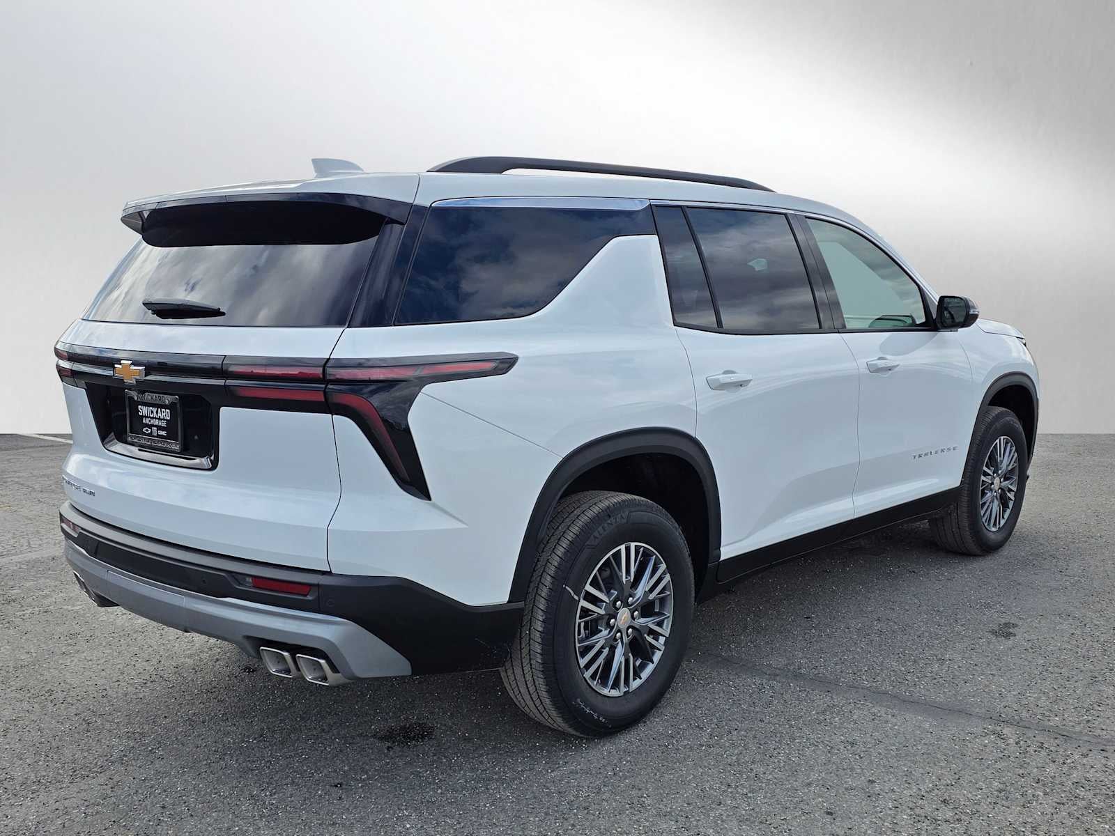 2026 Chevrolet Traverse AWD LT