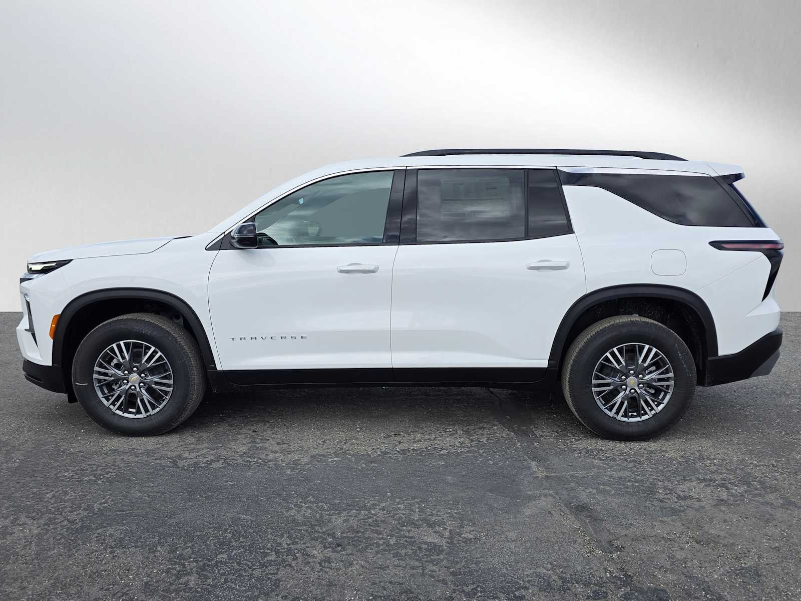 2026 Chevrolet Traverse AWD LT