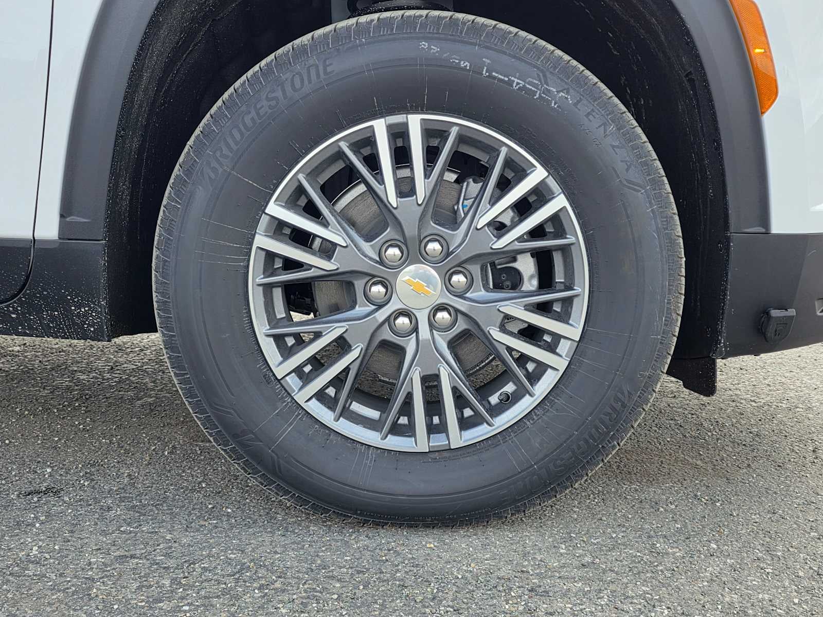 2026 Chevrolet Traverse AWD LT