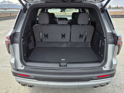 2026 Chevrolet Traverse AWD LT