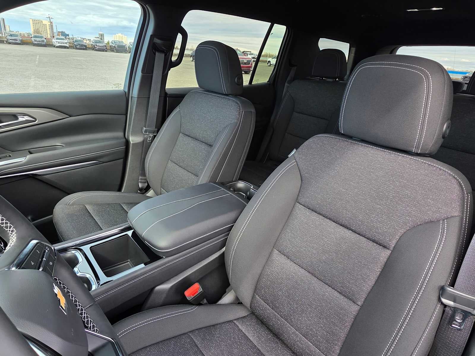 2026 Chevrolet Traverse AWD LT