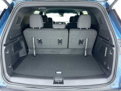 2026 Chevrolet Traverse AWD LT