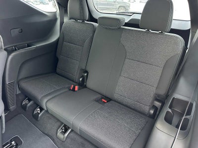 2026 Chevrolet Traverse AWD LT