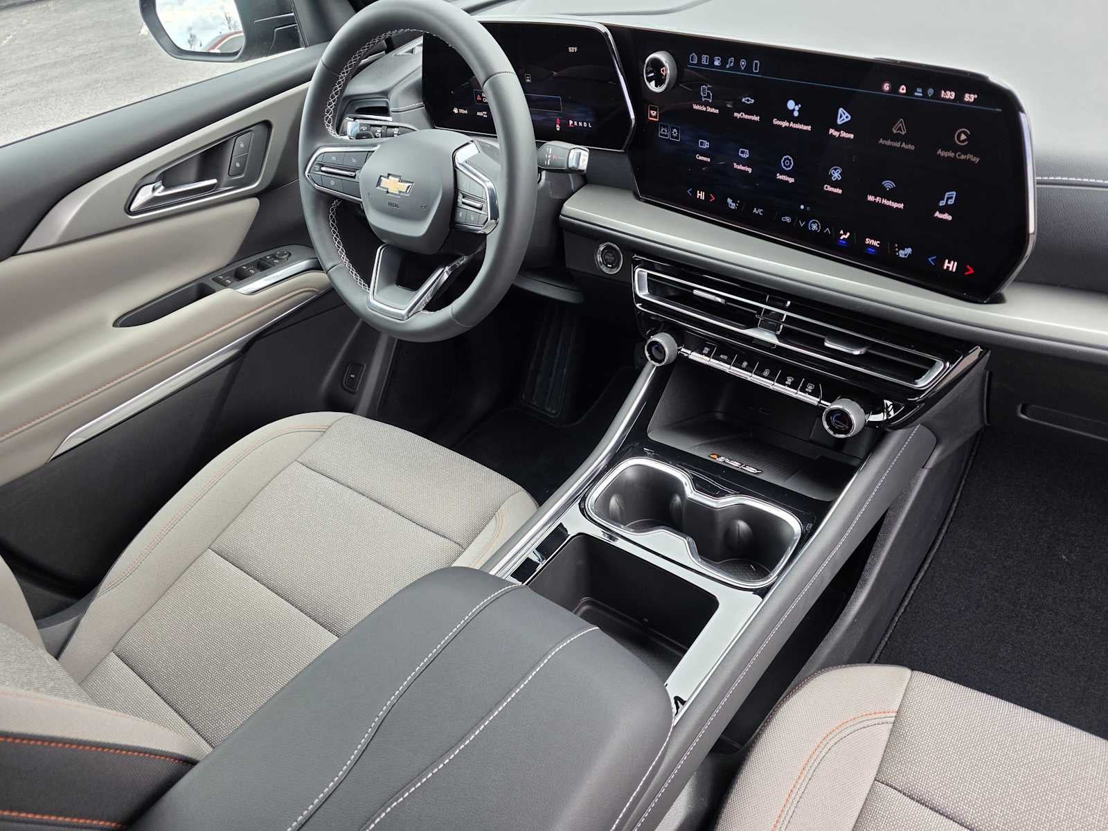 2026 Chevrolet Traverse AWD LT