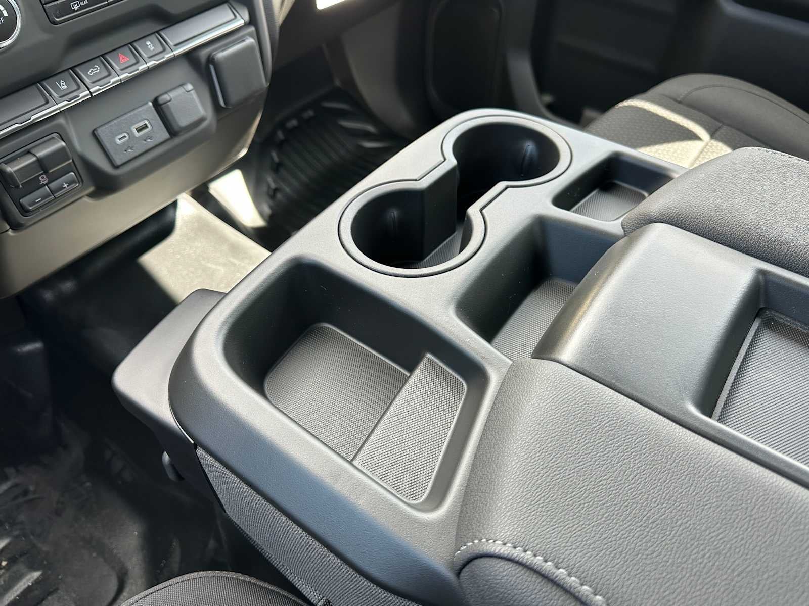 2025 GMC Sierra 2500HD Pro