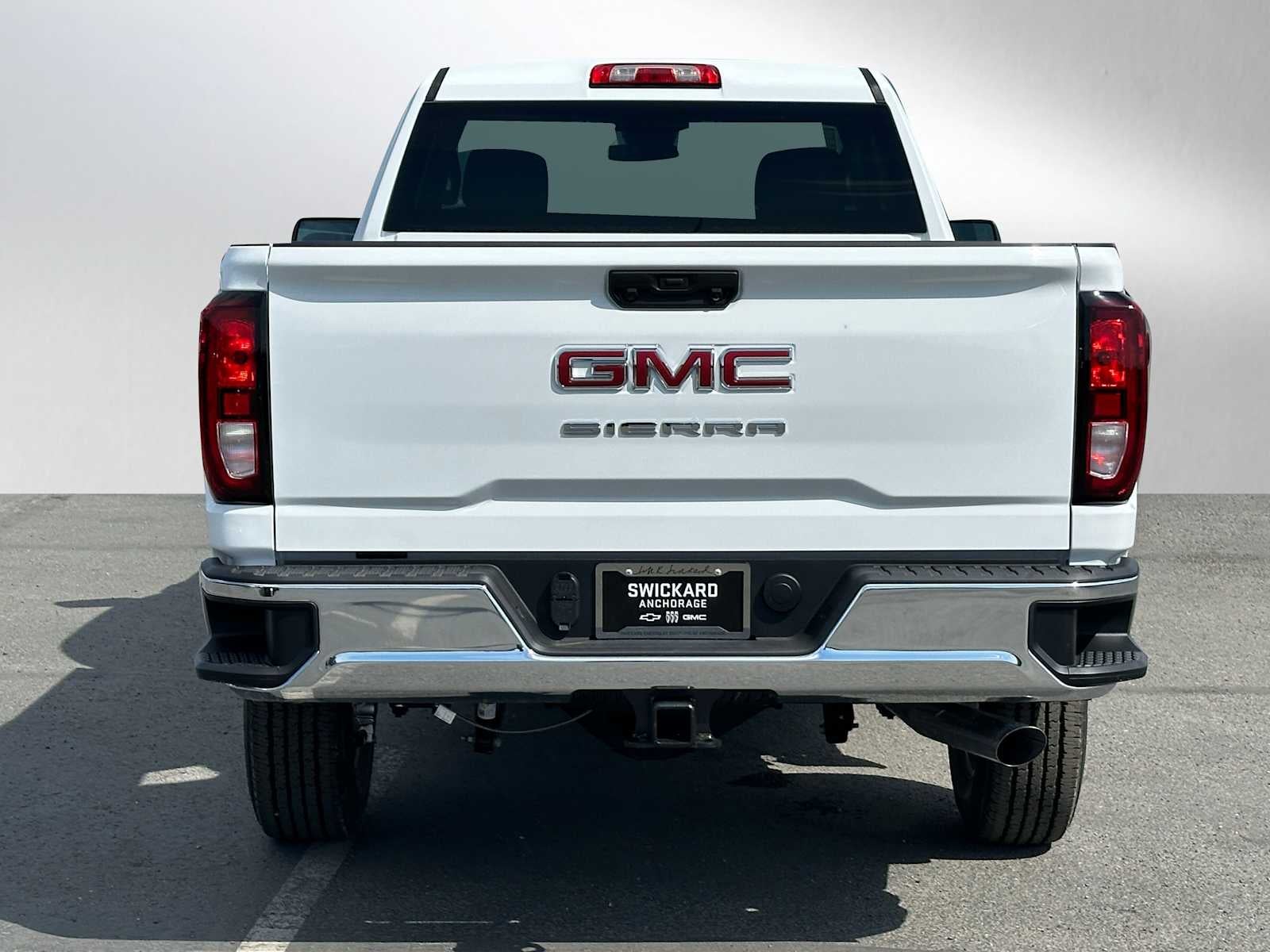 2025 GMC Sierra 2500HD Pro