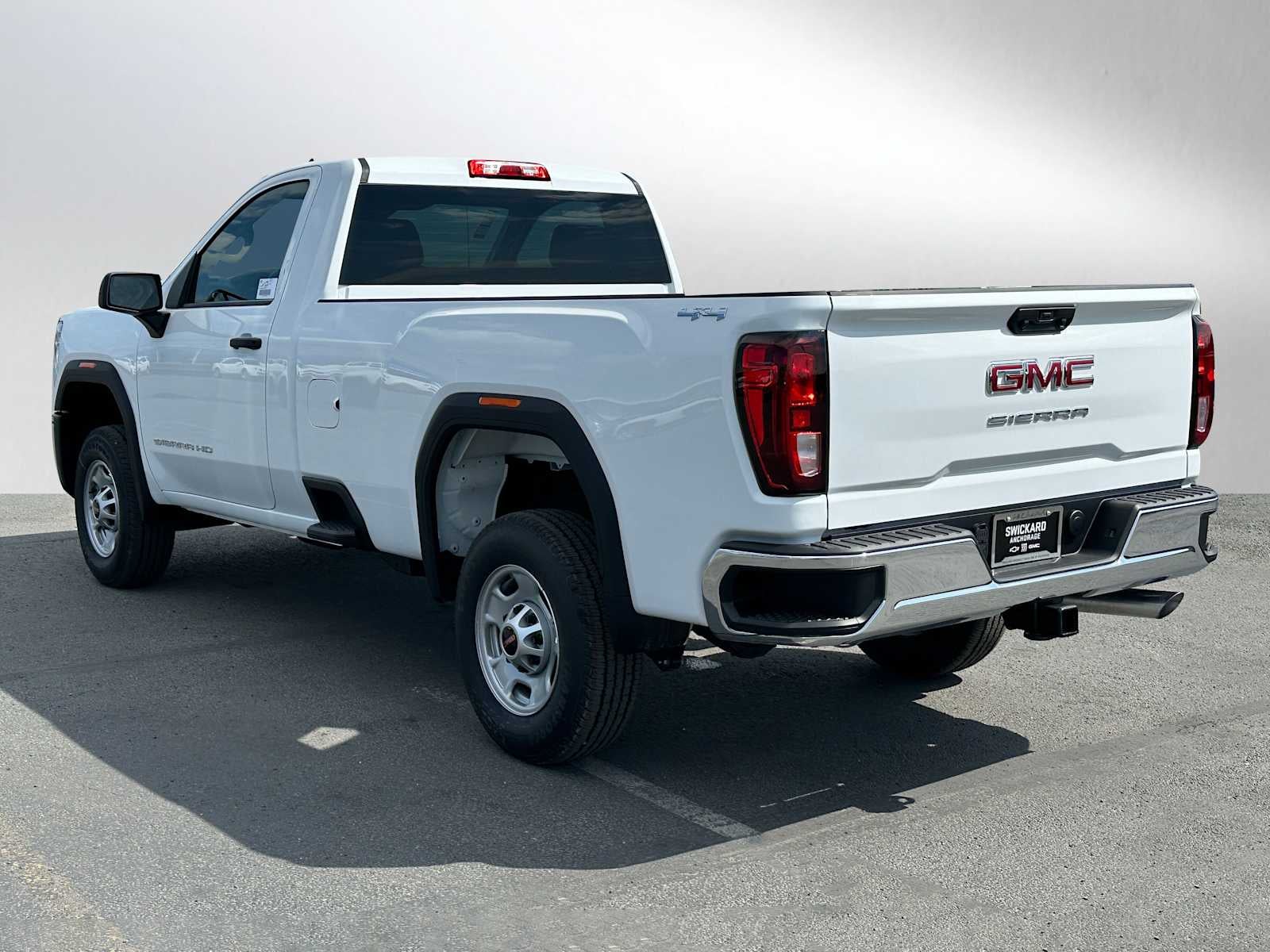 2025 GMC Sierra 2500HD Pro