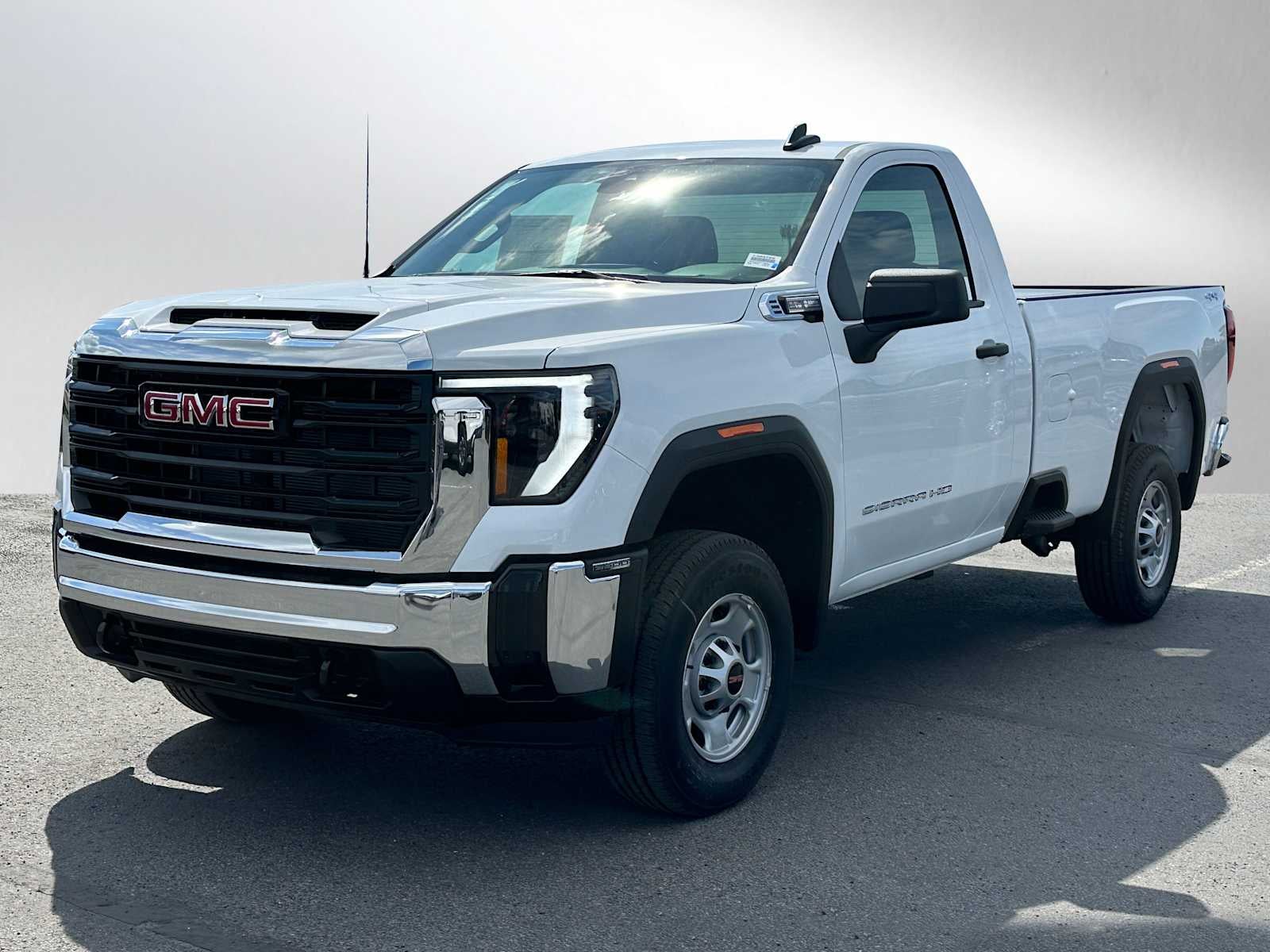 2025 GMC Sierra 2500HD Pro
