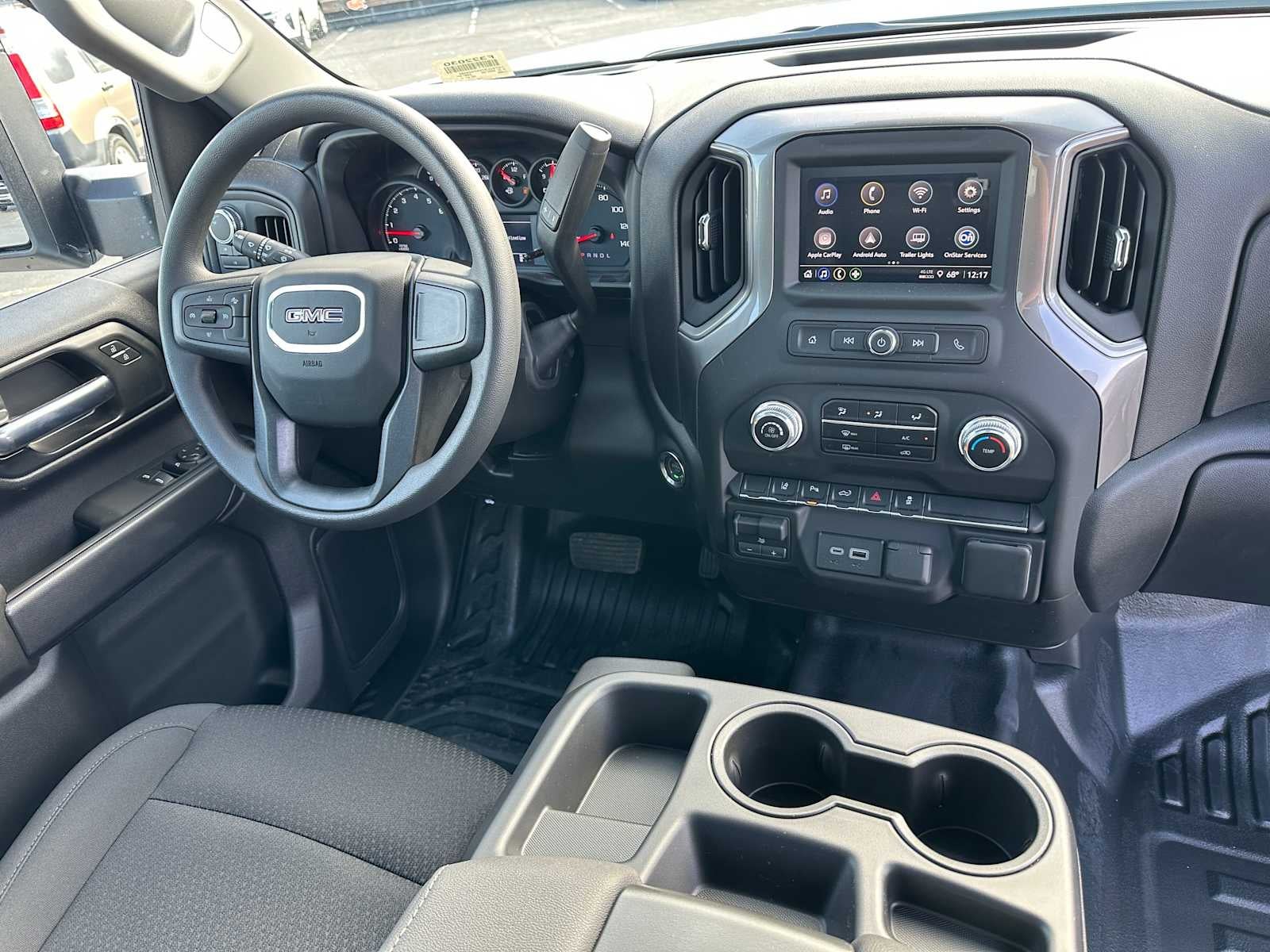 2025 GMC Sierra 2500HD Pro