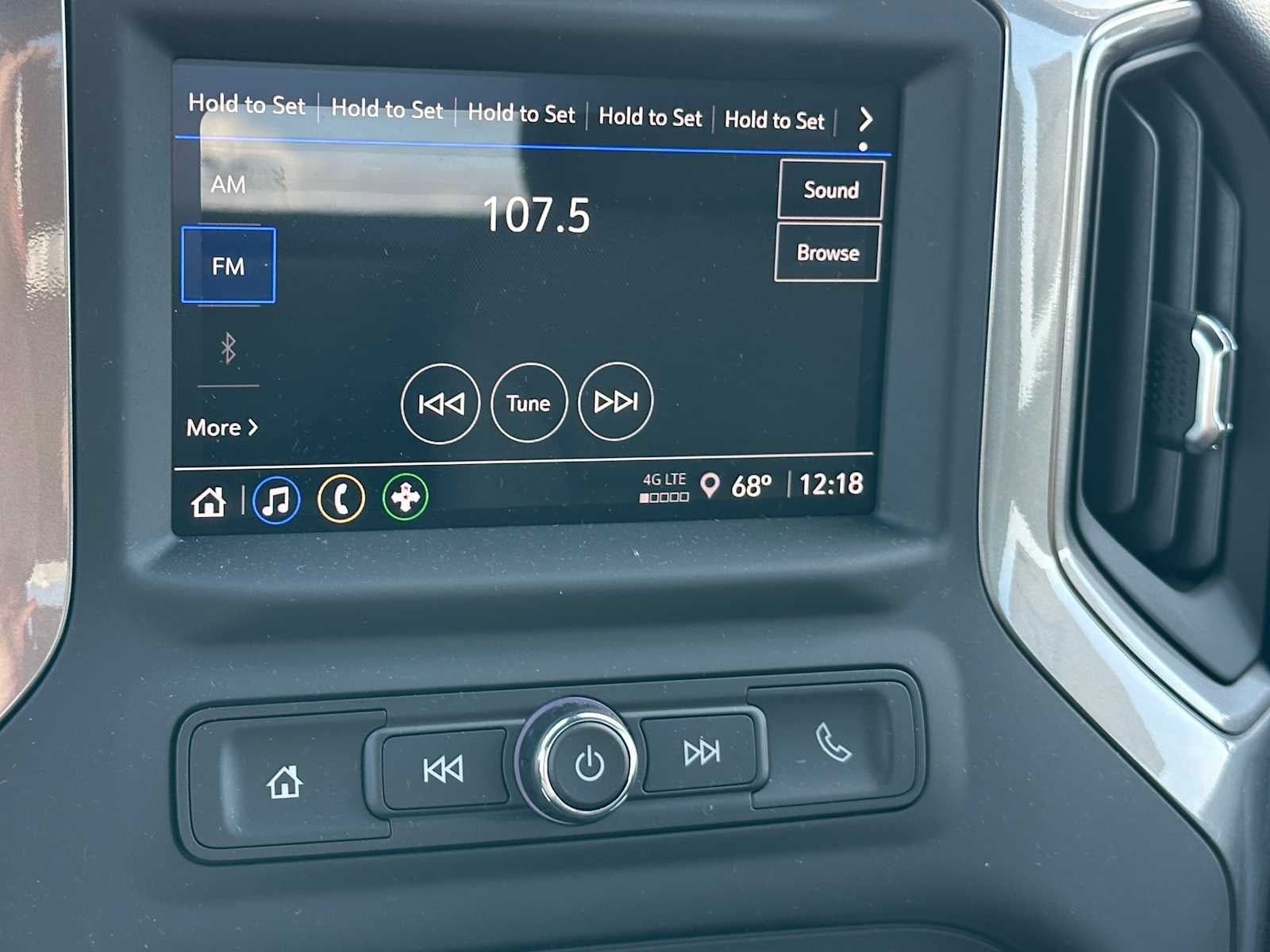 2025 GMC Sierra 2500HD Pro