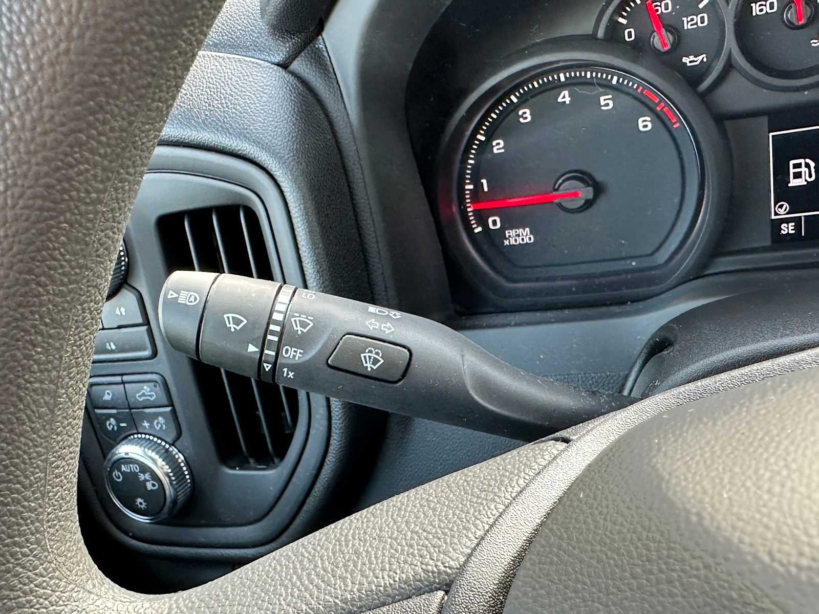 2025 GMC Sierra 2500HD Pro