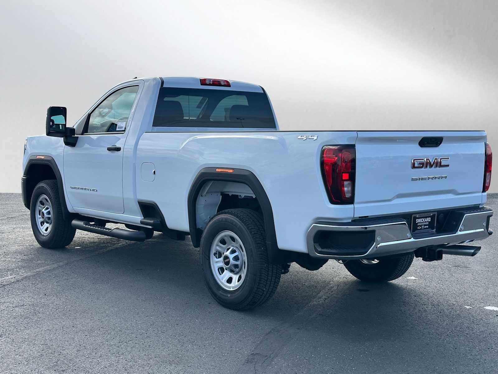 2025 GMC Sierra 2500HD Pro