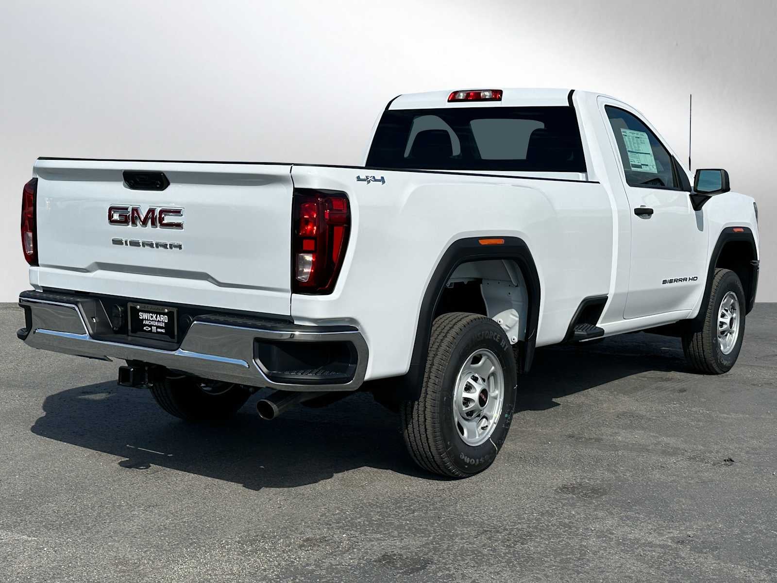 2025 GMC Sierra 2500HD Pro